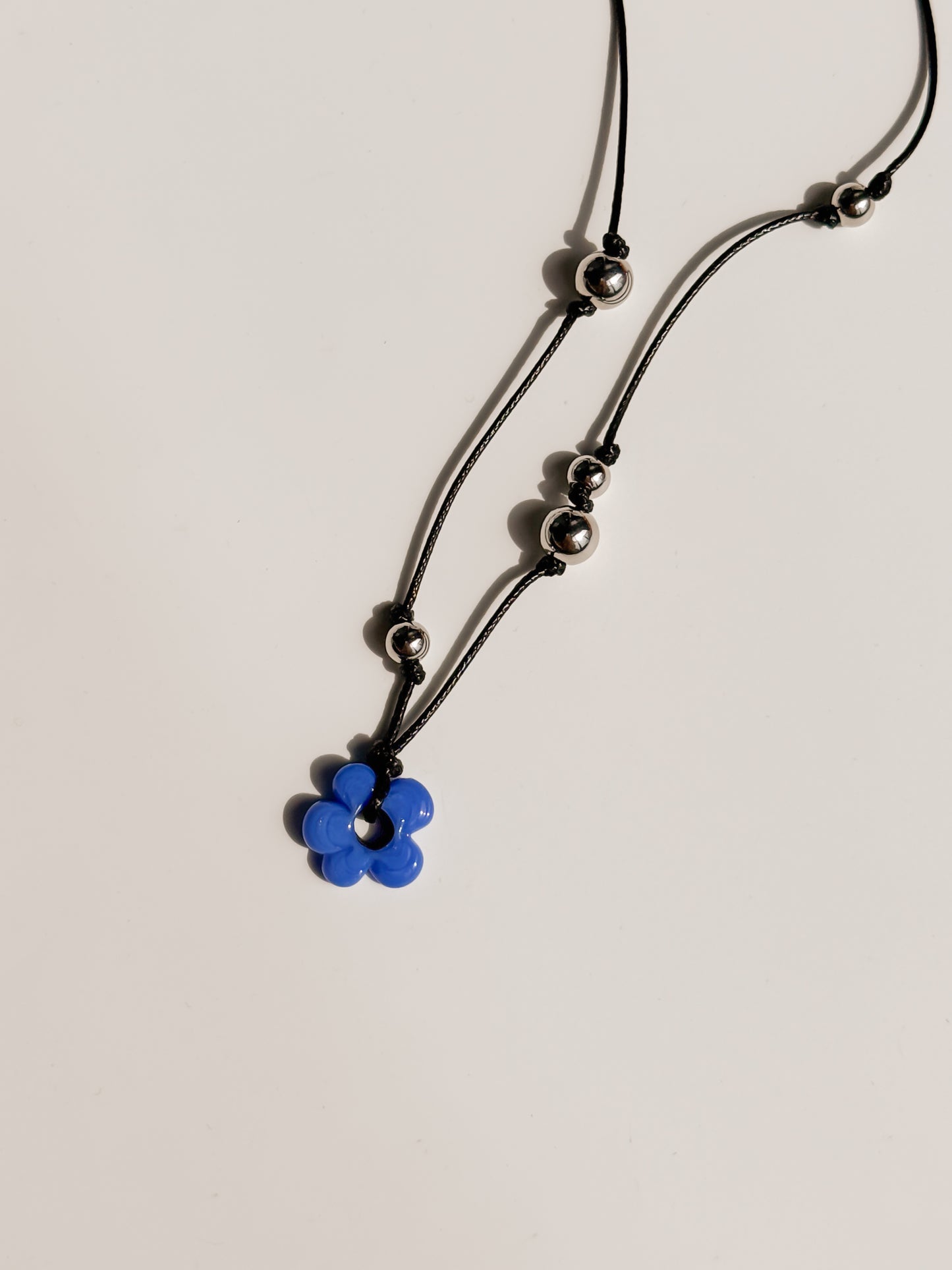 Cosmo Mini Fleur Necklace