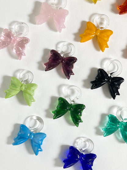 Bonbon Earrings — Bow ୨୧