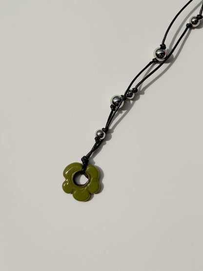 Cosmo Mini Fleur Necklace